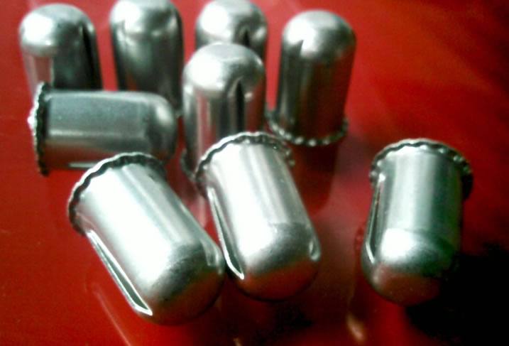 汽車傳感器外殼；博世管式三槽開口護(hù)罩；保護(hù)罩，材料310