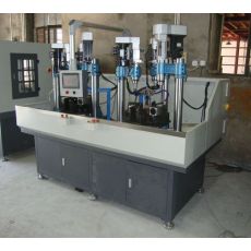 摩托車剎車泵、下泵、鉆、平面、攻絲、雙轉(zhuǎn)盤、8工位專機